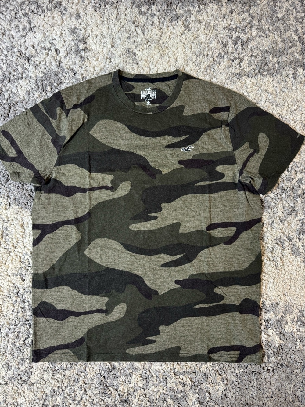 Hollister, Men’s Camouflage Crew Neck Short Sleeve T-Shirt - Green/Black, XL